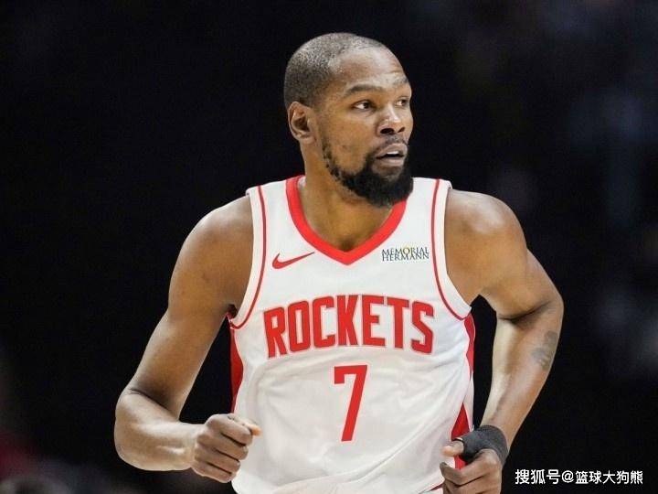 火箭横扫老鹰,卡佩拉篮下优势明显 火箭横扫老鹰,卡佩拉篮下优势明显