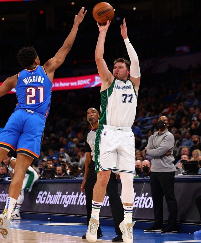 独行侠击败公牛,小试牛刀晋级下一轮的简单介绍 独行侠击败公牛,小试牛刀晋级下一轮的简单介绍