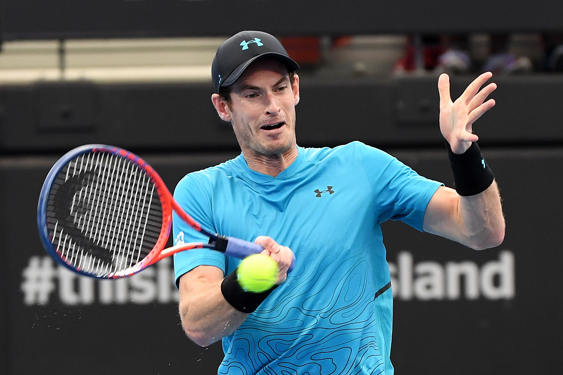 世界网球队力克西班牙网球队,穆雷绝境逆转的简单介绍 世界网球队力克西班牙网球队,穆雷绝境逆转的简单介绍